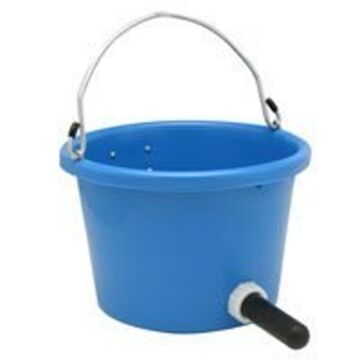 FORTEX-FORTIFLEX N400-8CF Calf Feeder with Nipple, 8 qt Capacity, Rubber Polyethylene Bucket, Blue Bucket