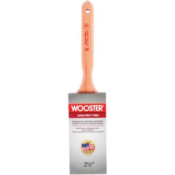 WOOSTER Ultra/Pro 2-1/2 in. Firm Flat Sash Brush