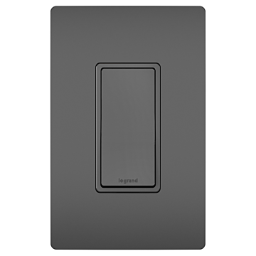 Pass & Seymour radiant® 15A 3-Way Switch, Black