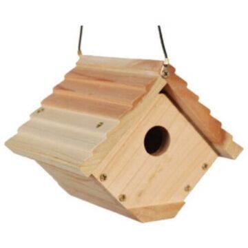 Audubon™ Traditional Cedar Wren House