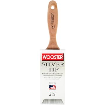 Wooster SILVER TIP 2-1/2 In. Flat Varnish And Paint Brush