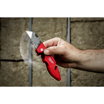 Milwaukee FASTBACK™ Flip Utility Knife