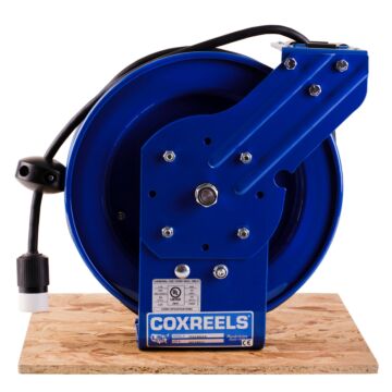 Coxreels 115 V 20 A 50 ft 1-Pedestal Spring Driven Cord Reel