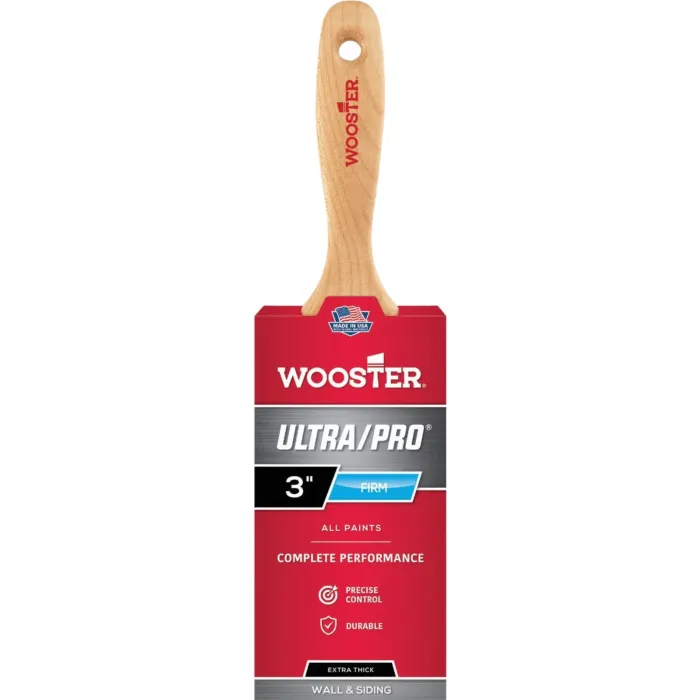 WOOSTER Ultra/Pro 3 in. Firm Flat Wall Brush Beavertail Handle