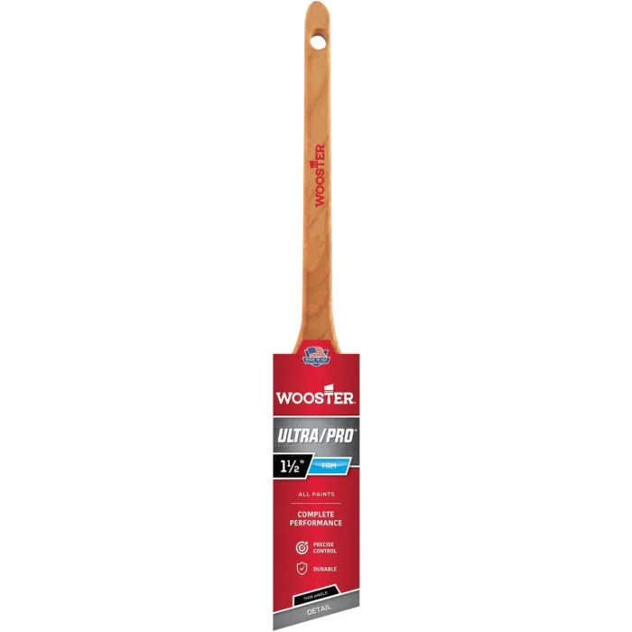 WOOSTER Ultra/Pro 1-1/2 in. Firm Thin Angle Sash