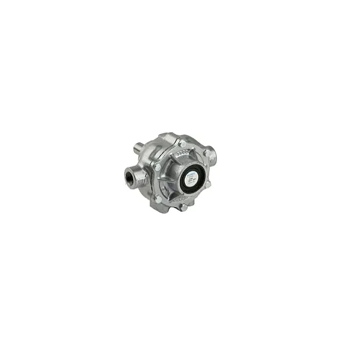 Hypro 3/4" NPT Silver Series 7 Roller Pump