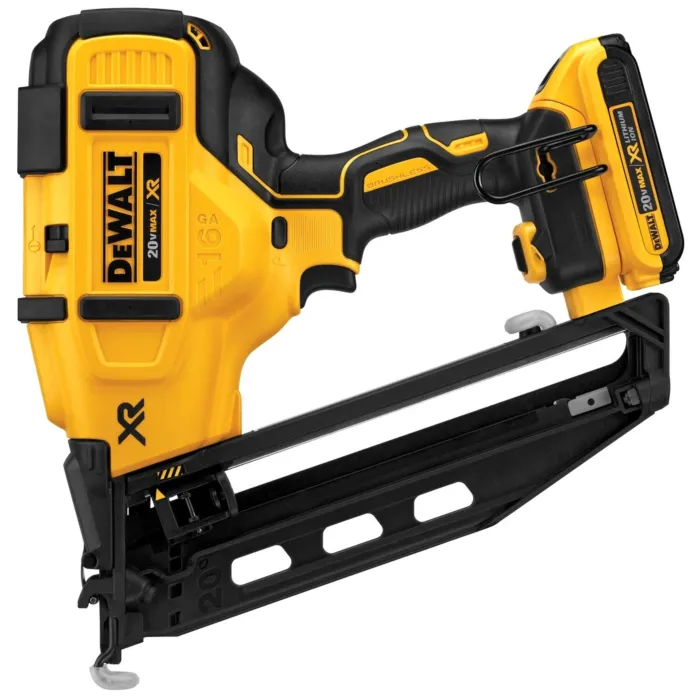 DEWALT 20V MAX* XR 16 Gauge Angled Finish Nailer (Kit)