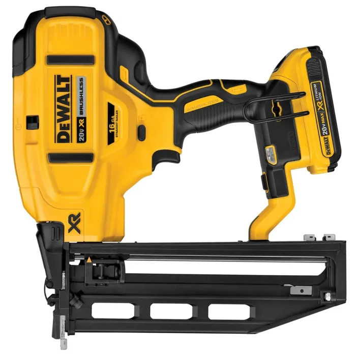 Dewalt DEWALT 20V MAX* XR 16 GA Cordless Straight Finish Nailer Kit