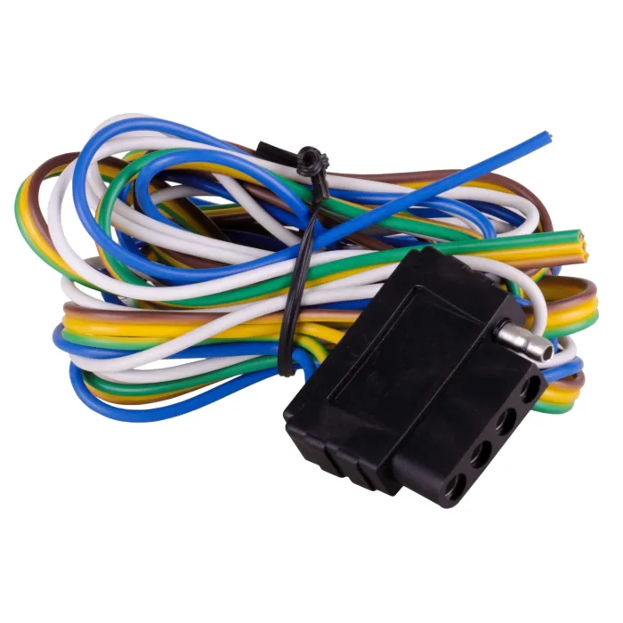 Curt Manufacturing Curt 58530 Rubber 60 in Length Wire 5-Way Flat Connector
