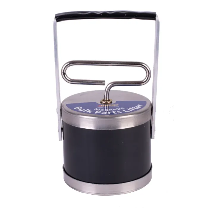 Master Magnetics Magnetic Bulk Part Lifter - 3-1/2 in.
