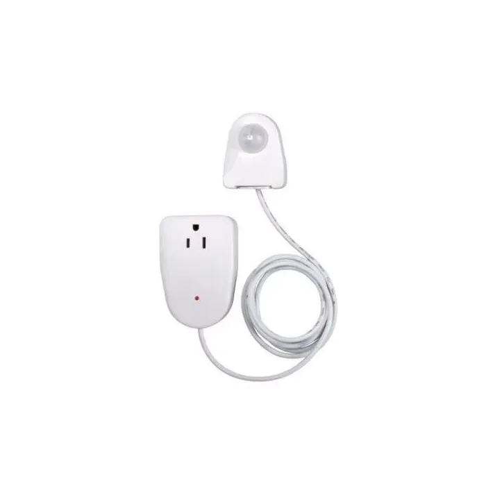 AmerTac 120 V 240 W 10 A Indoor Plug-In Corded Light Control