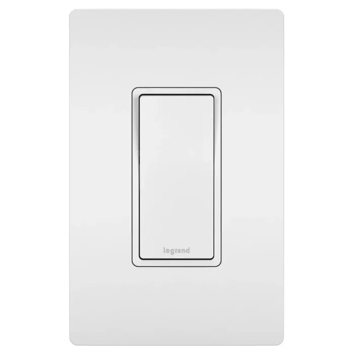 Pass & Seymour radiant® 15A 4-Way Switch, White