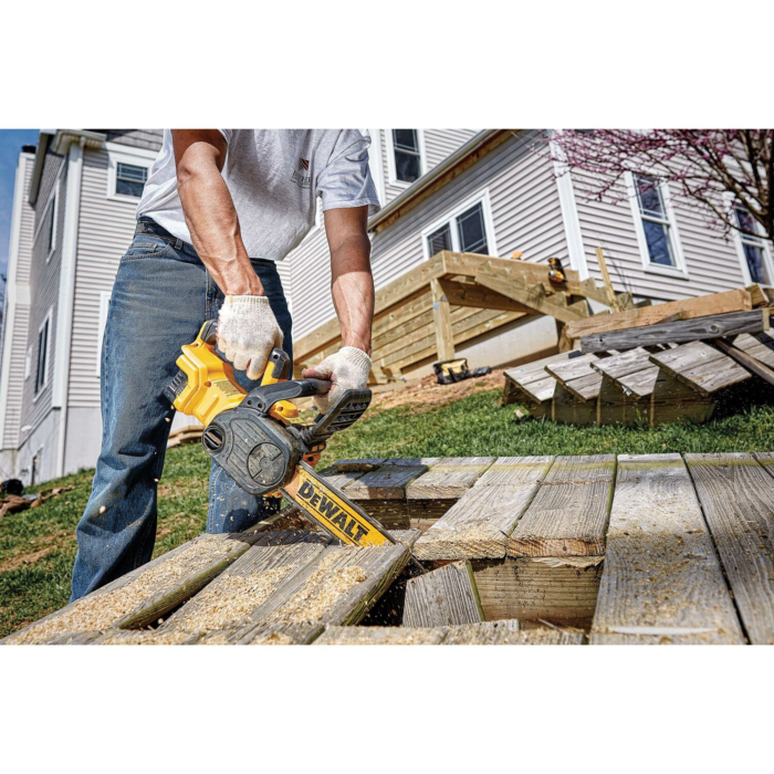 Dewalt DEWALT 20V MAX XR Cordless Chainsaw Kit 5 Ah Battery 12 Inch