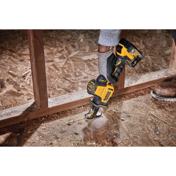 20v Cordless Dewalt Atomic Reciprocating Saw DeWALT ATOMIC 20V MAX