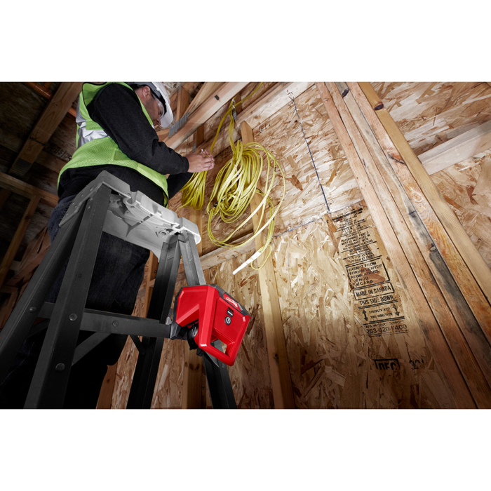 Milwaukee M12™ Compact Flood Light