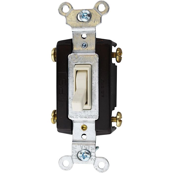 Pass & Seymour CC 4W TOG SW 15A 120V LA