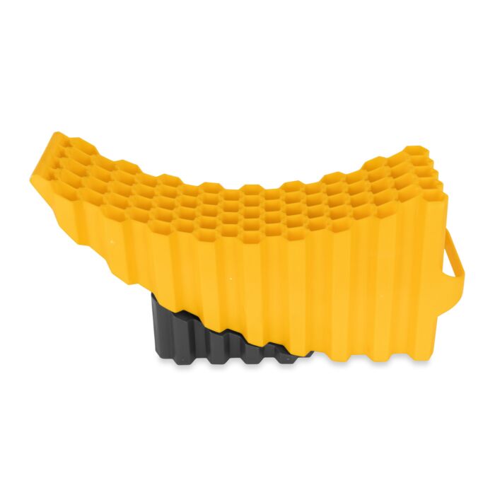 Camco Manufacturing Camco Heavy-Duty Curved Trailer Aid with Chock and Pad