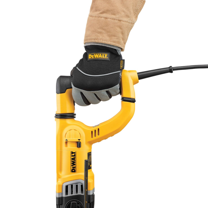 DEWALT 1-1/8 in. SDS PLUS D-Handle Hammer Kit