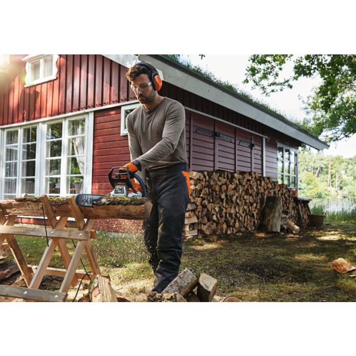 STIHL MS 182 16 in. Chainsaw