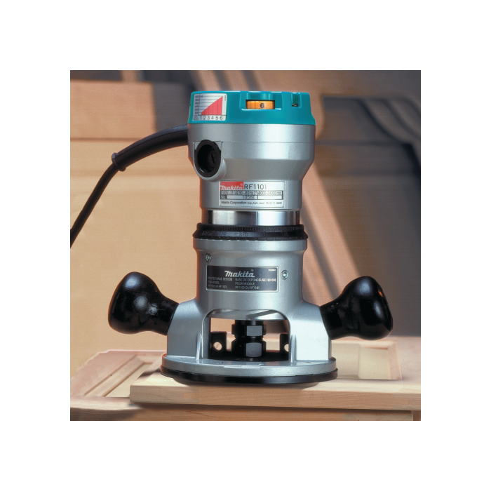 Makita 2-1/4 HP* Router Makita 2-1/4 HP* Router
