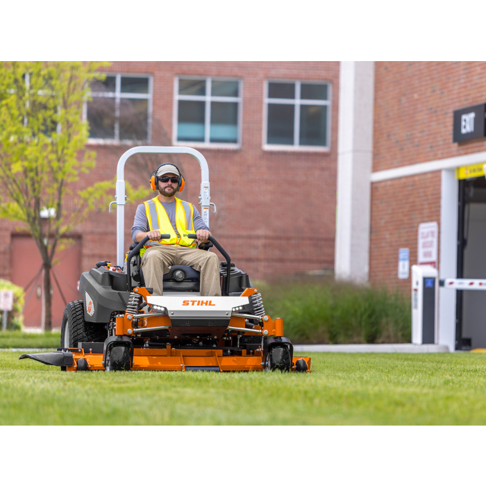 STIHL RZ 960 Zero Turn Mower with 40HP Vanguard Electronic Fuel