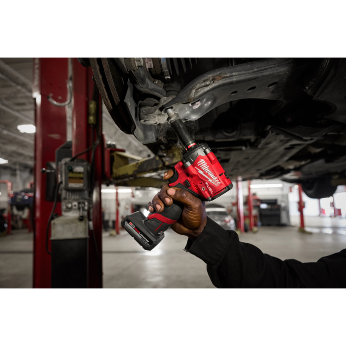 Milwaukee M12 FUEL™ Stubby 3/8