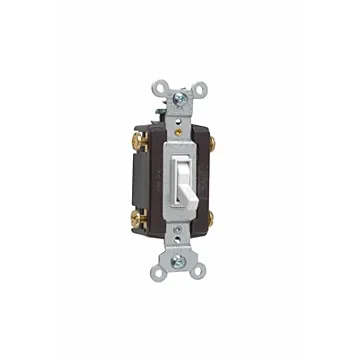 Pass & Seymour Trademaster® Grounding Toggle Switch, White