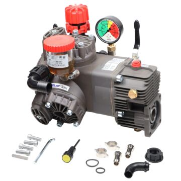 AR Medium Pressure 3 Diaphragm Pump w/ Pressure Control & Engine Gear Reduction - 580PSI, 10.7GPM