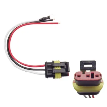 Custer Products 2-Pin and 3-Pin Tail and Marker Lights 3-Pin Straight Connector Plug