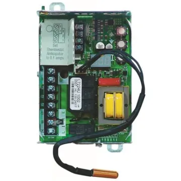 Honeywell 120 VAC Electronic Aquastat Oil Controller