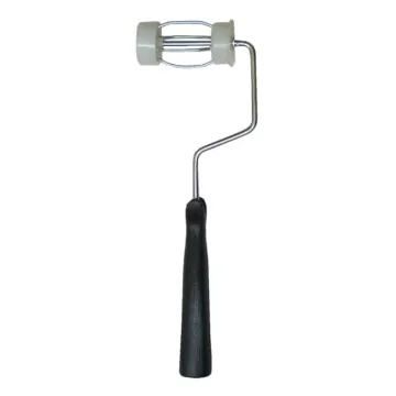 Linzer 4-Wire 3 in. Threaded Roller Frame