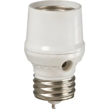 Westek Screw-In White Dusk To Dawn Photocell Lamp Control